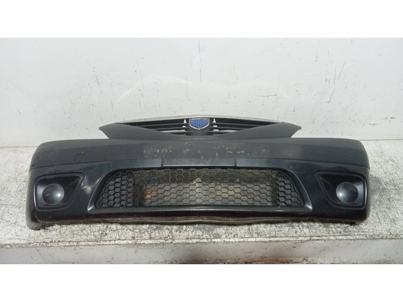 Recambio de paragolpes delantero para dacia logan laureate referencia OEM IAM   