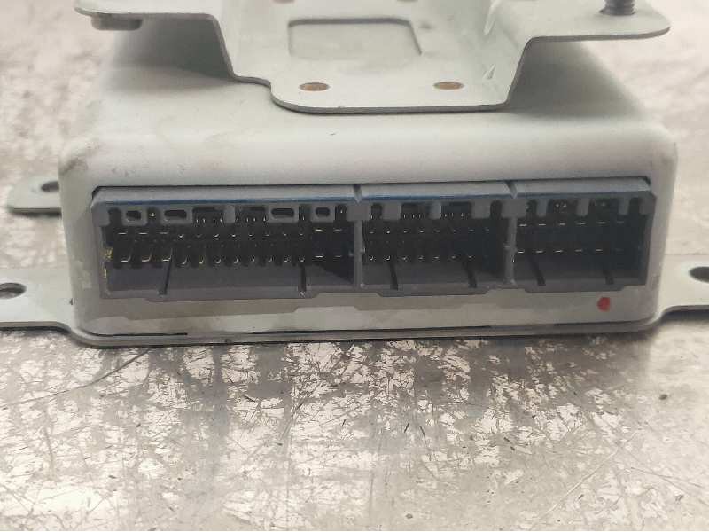 Recambio de centralita check control para ssangyong rodius xdi referencia OEM IAM 8716121100  