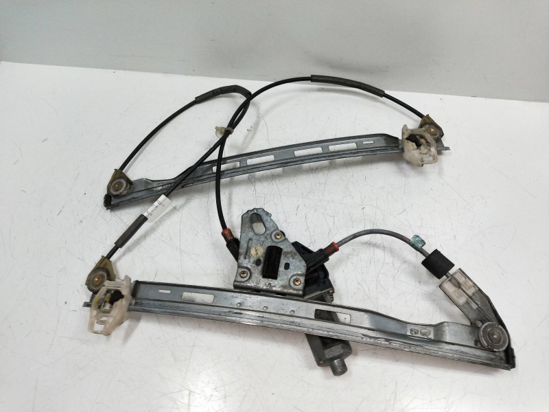 Recambio de elevalunas delantero izquierdo para peugeot 206 berlina referencia OEM IAM   3P