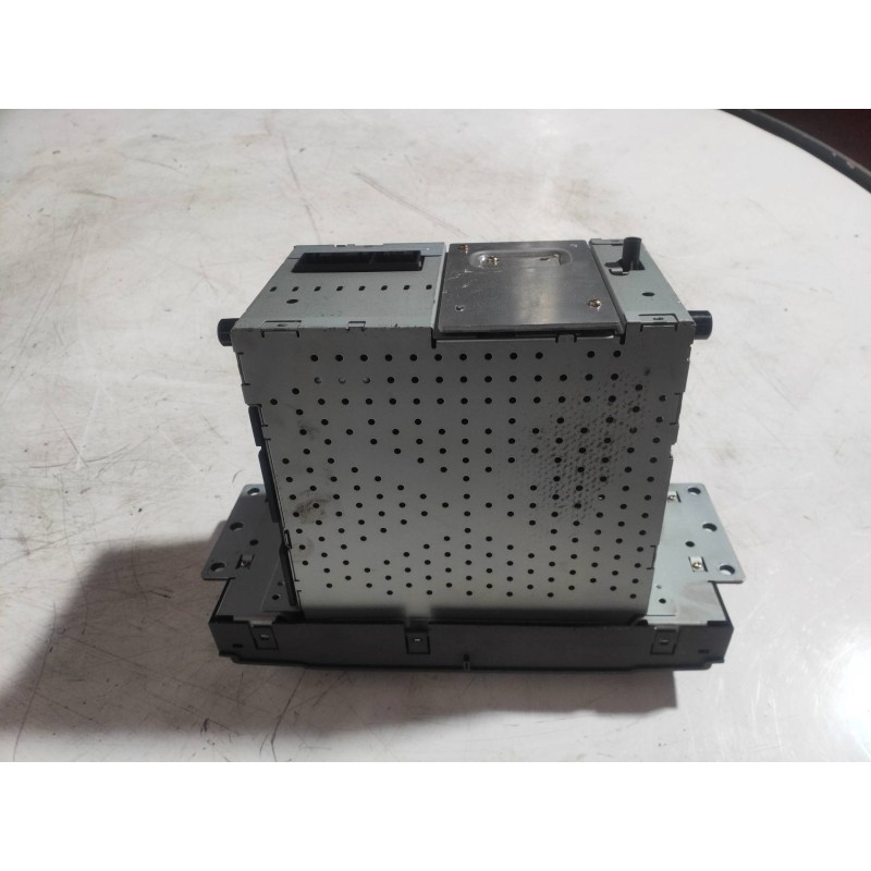 Recambio de sistema audio / radio cd para land rover discovery 2.7 td v6 cat referencia OEM IAM 6H2218C815AA A2C53058593 