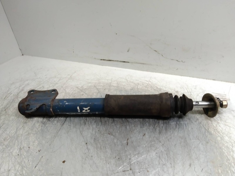 Recambio de amortiguador delantero izquierdo para ford escort berl./turn./cab./express 1.6 referencia OEM IAM   