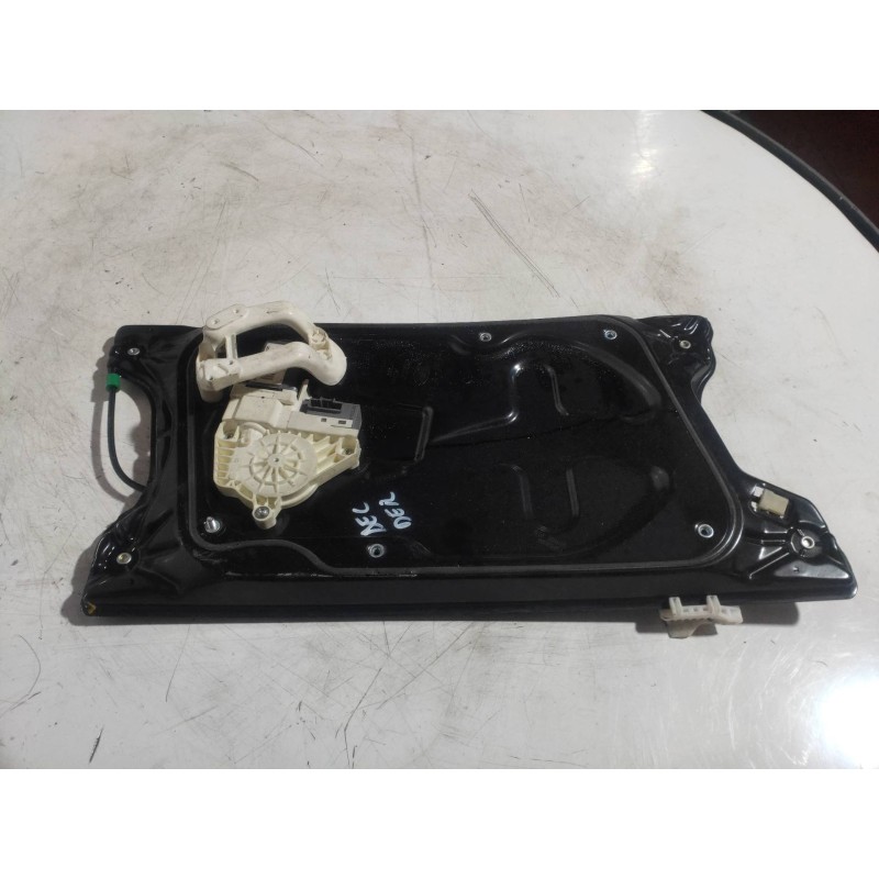 Recambio de elevalunas delantero derecho para land rover discovery 2.7 td v6 cat referencia OEM IAM CVH500160  5P