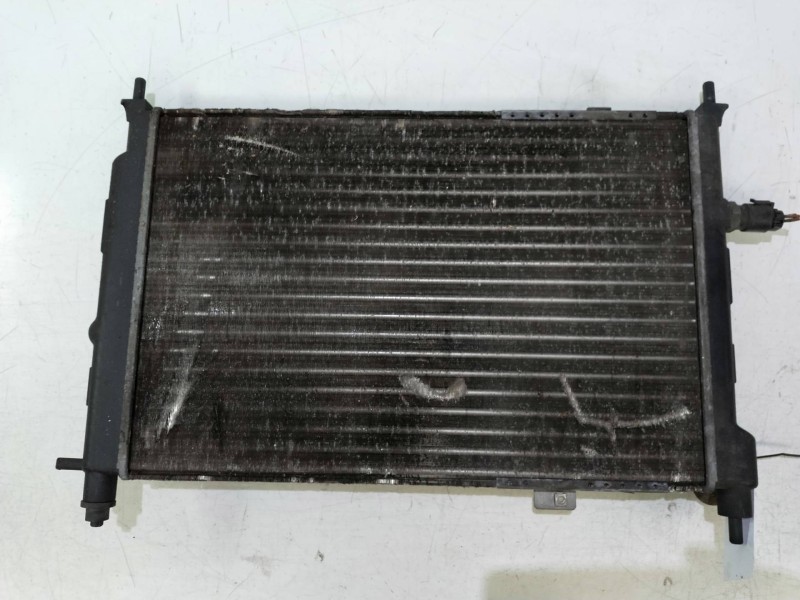 Recambio de radiador agua para opel astra f berlina california referencia OEM IAM 850386P 731551 