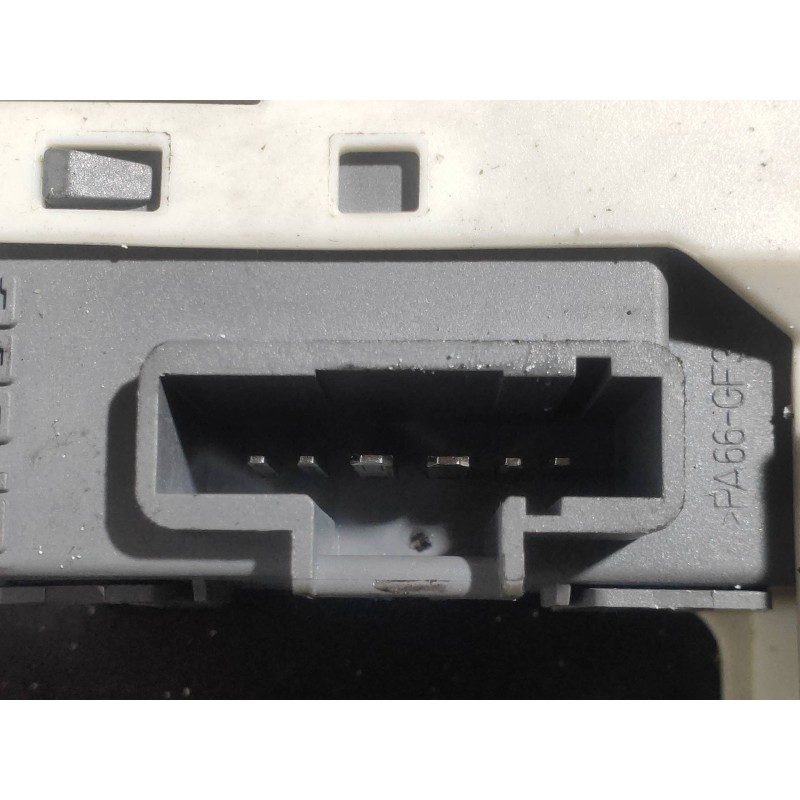 Recambio de elevalunas delantero derecho para land rover discovery 2.7 td v6 cat referencia OEM IAM CVH500160  5P