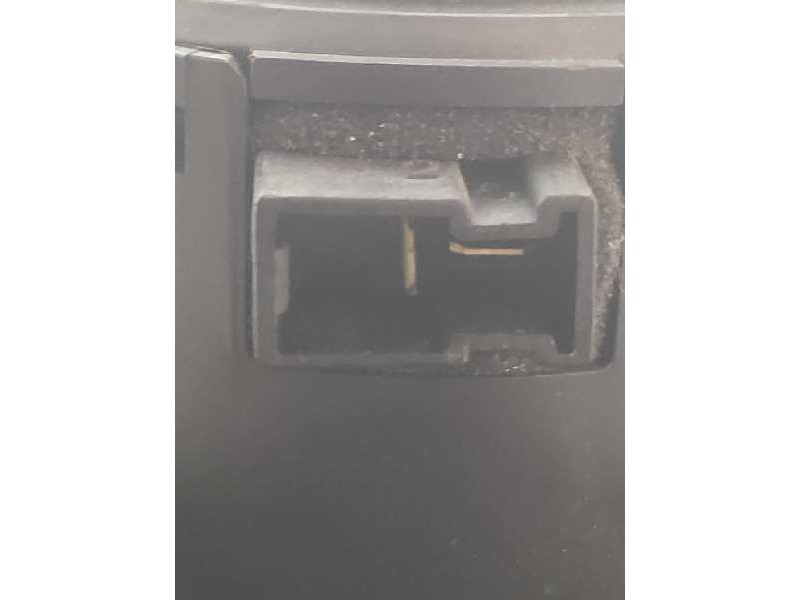 Recambio de motor calefaccion para ssangyong rodius xdi referencia OEM IAM 40510400  