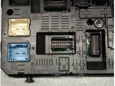 Recambio de caja reles / fusibles para peugeot 308 confort referencia OEM IAM 966405918002 BSI04EVK0500  2