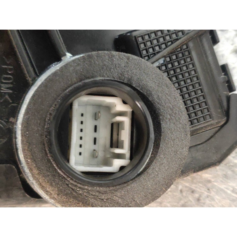 Recambio de motor cierre centralizado delantero derecho para toyota corolla (e15) luna referencia OEM IAM   