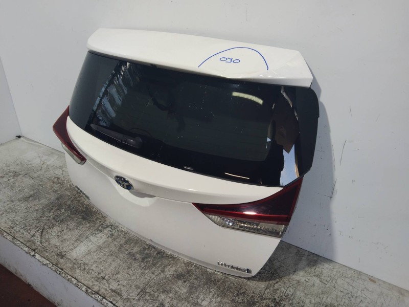 Recambio de porton trasero para toyota auris hybrid business referencia OEM IAM 6700502280  