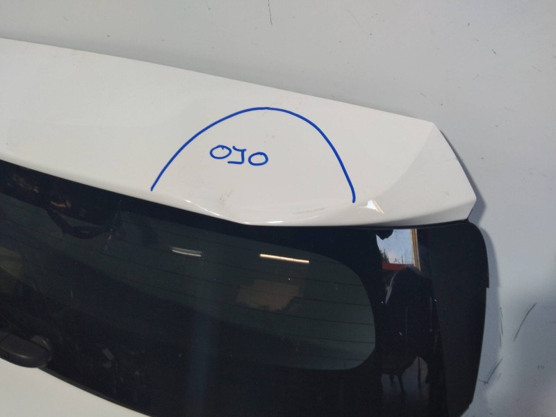 Recambio de porton trasero para toyota auris hybrid business referencia OEM IAM 6700502280  