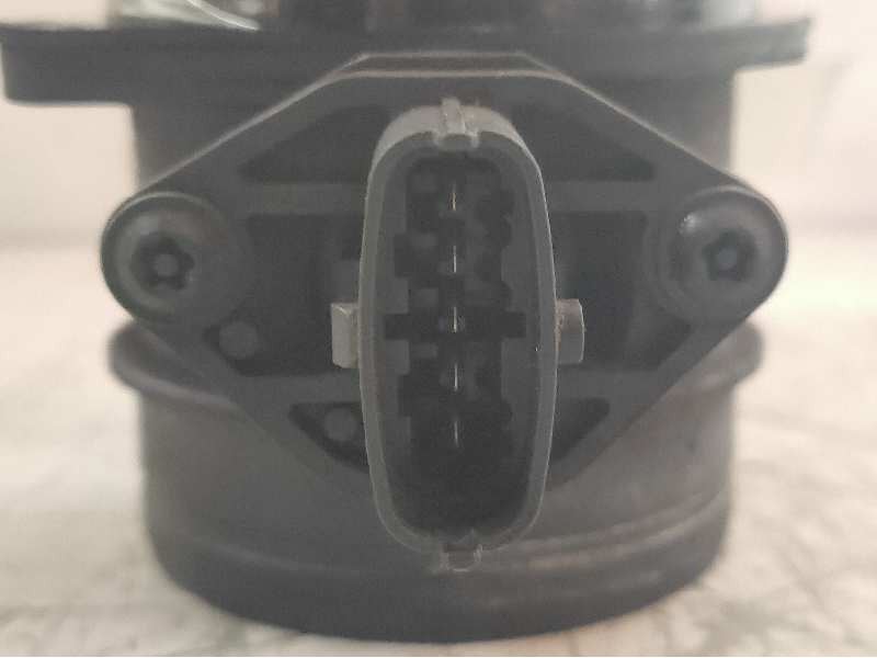 Recambio de caudalimetro para ssangyong rodius xdi referencia OEM IAM 0280218130 6650943048 BOSCH