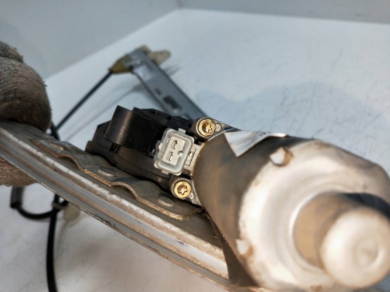 Recambio de elevalunas delantero derecho para peugeot 206 berlina referencia OEM IAM   5P