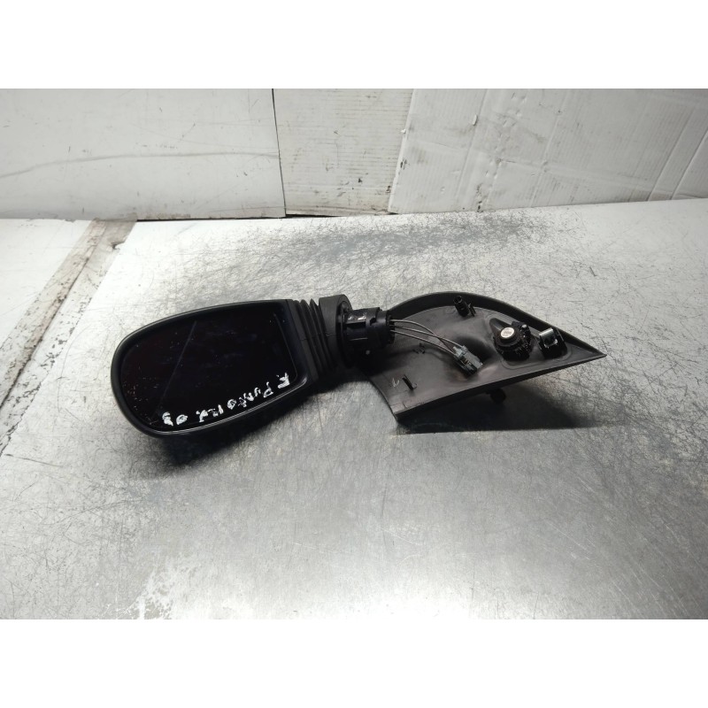 Recambio de retrovisor izquierdo para fiat punto berlina (188) 1.3 16v sound/speed multijet referencia OEM IAM   MANUAL