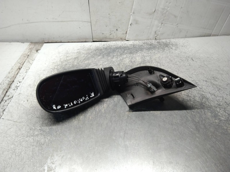 Recambio de retrovisor izquierdo para fiat punto berlina (188) 1.3 16v sound/speed multijet referencia OEM IAM   MANUAL