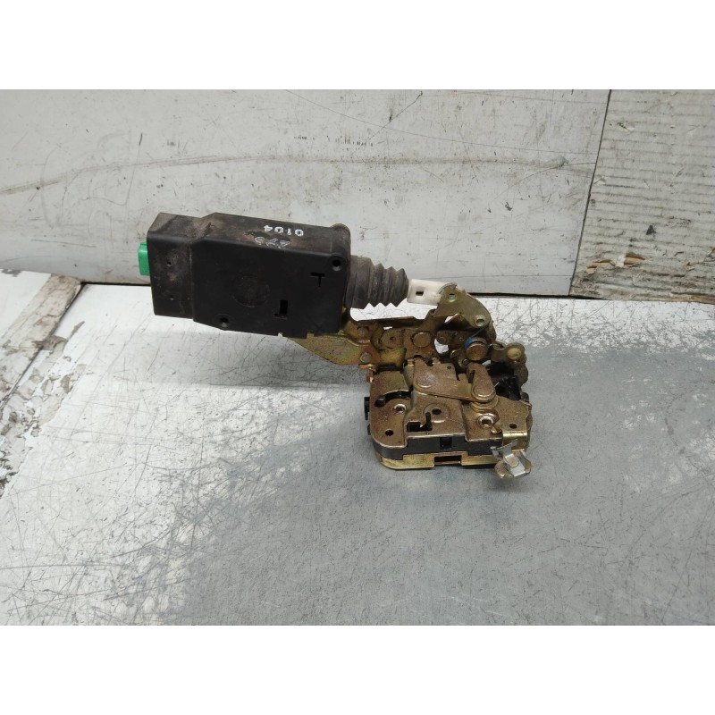 Recambio de motor cierre centralizado trasero izquierdo para volvo s40 berlina 2.0 16v referencia OEM IAM   4P