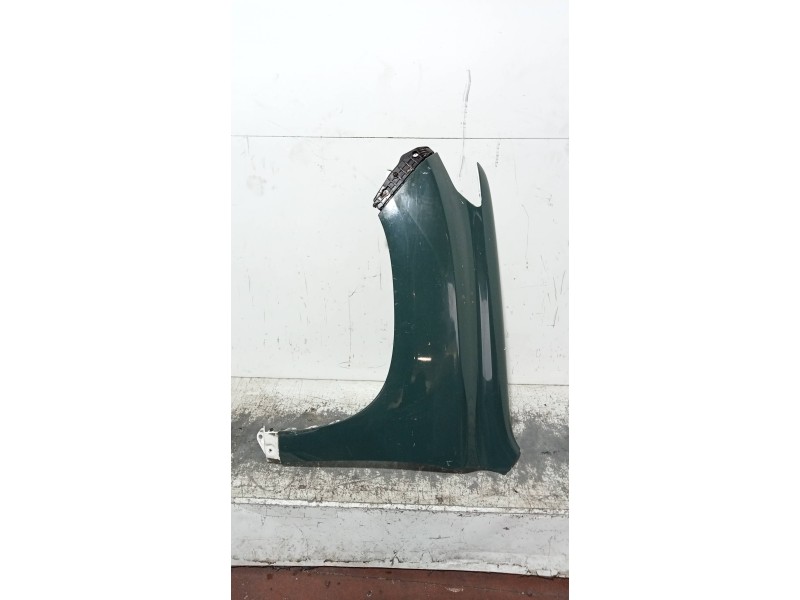 Recambio de aleta delantera izquierda para toyota land cruiser (j15) basis referencia OEM IAM   