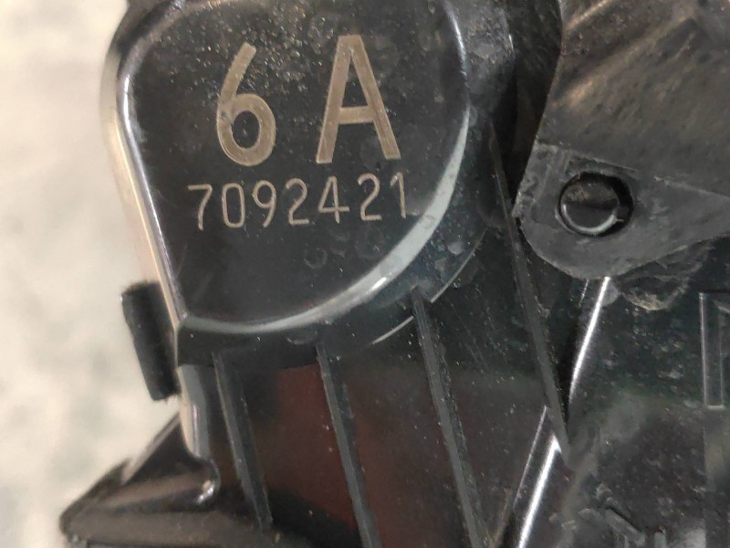 Recambio de motor cierre centralizado delantero izquierdo para toyota corolla (e15) luna referencia OEM IAM 7092421  