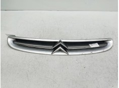 Recambio de rejilla delantera para citroen xsara picasso 2.0 hdi vivace referencia OEM IAM   
