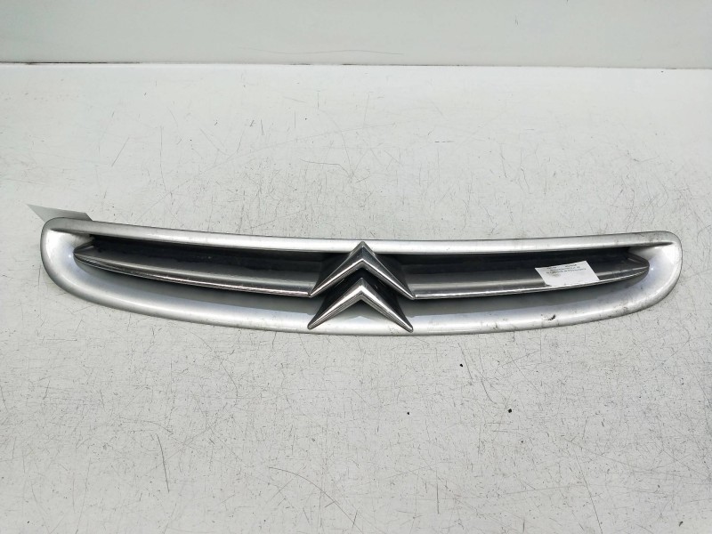 Recambio de rejilla delantera para citroen xsara picasso 2.0 hdi vivace referencia OEM IAM    Recambio de rejilla delantera para citroen xsara picasso 2.0 hdi vivace referencia OEM IAM