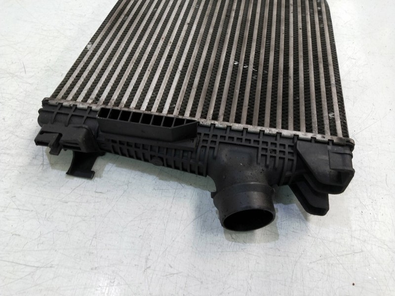 Recambio de intercooler para opel astra j lim. excellence referencia OEM IAM 13267647  