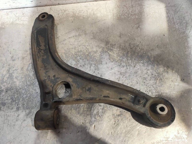Recambio de brazo suspension inferior delantero izquierdo para renault master kombi l1h1 3,0t referencia OEM IAM   