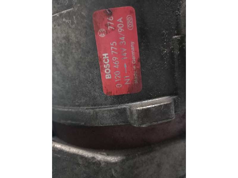 Recambio de alternador para bmw serie 7 (e32) 735i referencia OEM IAM 0120469775  BOSCH 90A