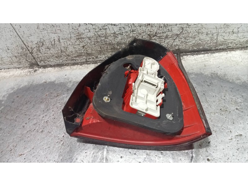 Recambio de piloto trasero izquierdo para audi a3 (8l) 1.9 tdi referencia OEM IAM   