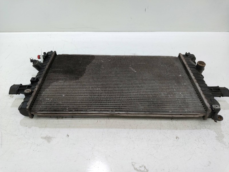 Recambio de radiador agua para opel astra twin top 1.6 16v referencia OEM IAM 13145211  