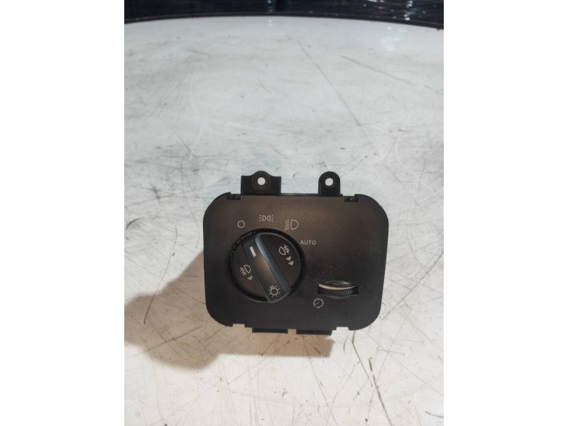 Recambio de mando luces para land rover discovery 2.7 td v6 cat referencia OEM IAM YUD501480  