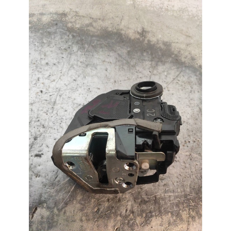 Recambio de motor cierre centralizado trasero izquierdo para toyota corolla (e15) luna referencia OEM IAM 7091709  