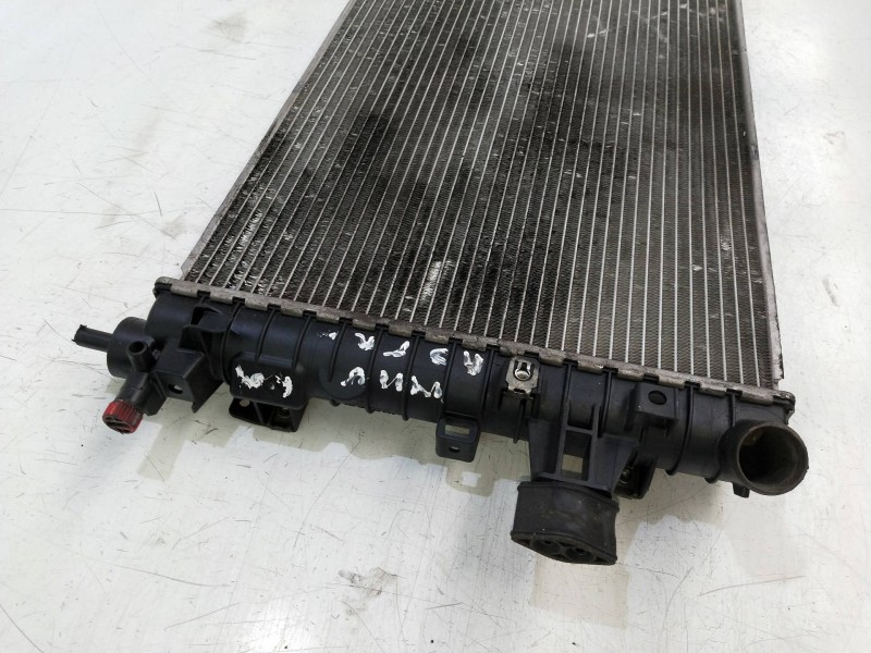 Recambio de radiador agua para opel astra h berlina 1.4 16v referencia OEM IAM 13128801  
