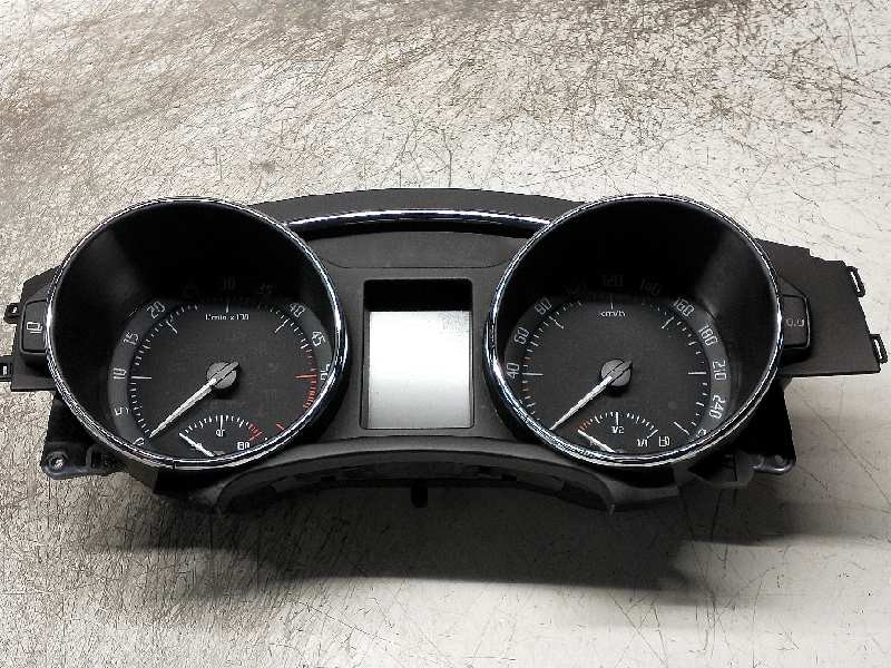Recambio de cuadro instrumentos para skoda superb combi (3t5) comfort referencia OEM IAM A2C53339249 3T1920841D 
