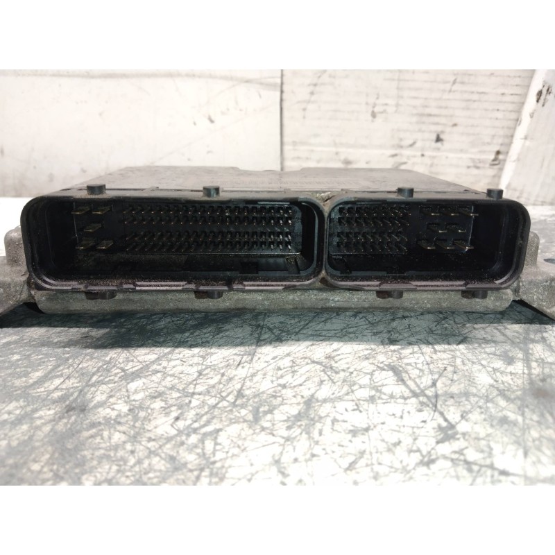 Recambio de centralita motor uce para lancia thesis (115) 2.4 jtd executive referencia OEM IAM 0281010333 55183765 84151AAB