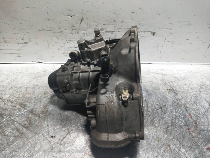 Recambio de caja cambios para opel tigra 1.6 16v referencia OEM IAM F15C374 A10852 C374