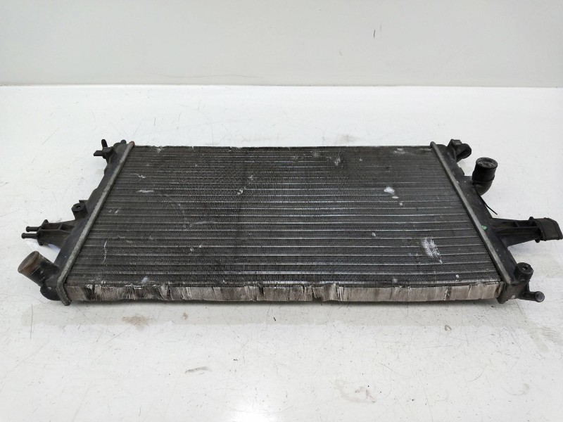 Recambio de radiador agua para opel astra g caravan 2.0 16v cat (x 20 xev / l34) referencia OEM IAM 205003181  