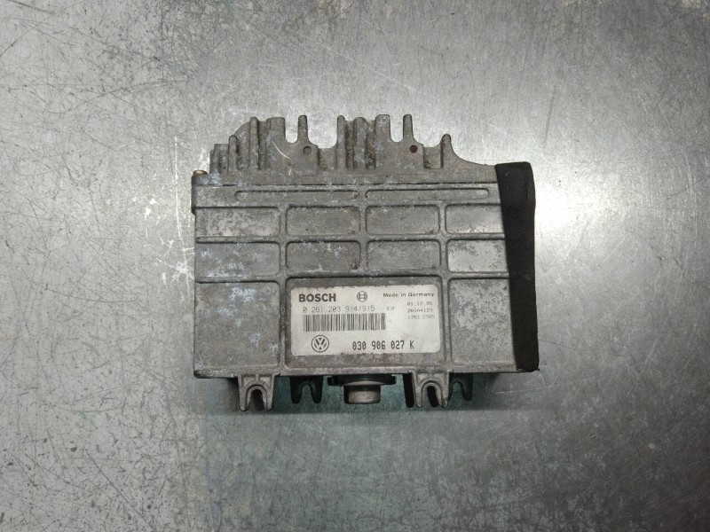 Recambio de centralita motor uce para volkswagen polo berlina (6n1) air referencia OEM IAM 0261203914 0261203915 030906027K