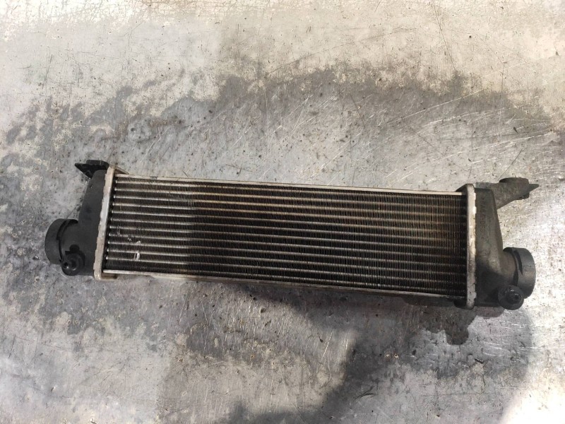 Recambio de intercooler para mercedes vaneo (w414) furgoneta compacta cdi (414.700) referencia OEM IAM A1685000000 01009990000 