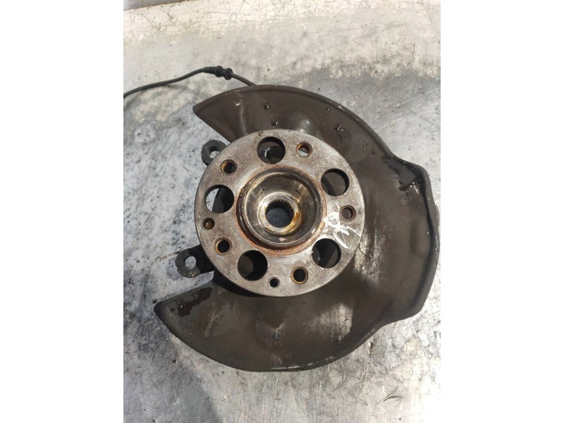 Recambio de mangueta delantera derecha para mercedes vaneo (w414) furgoneta compacta cdi (414.700) referencia OEM IAM   