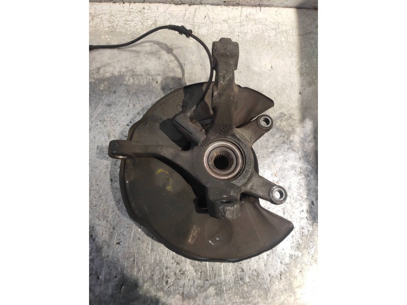 Recambio de mangueta delantera derecha para mercedes vaneo (w414) furgoneta compacta cdi (414.700) referencia OEM IAM   