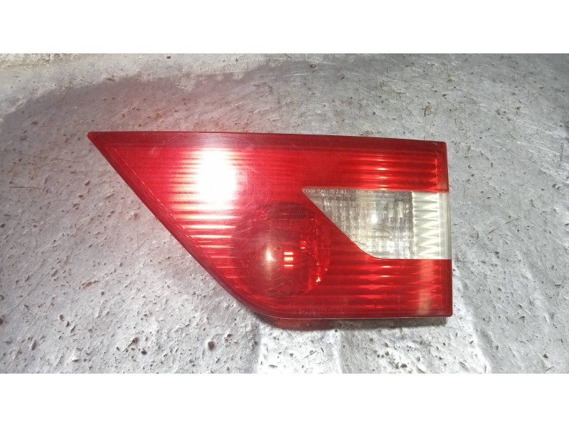 Recambio de piloto trasero derecho interior para bmw x3 (e83) 2.0d referencia OEM IAM   