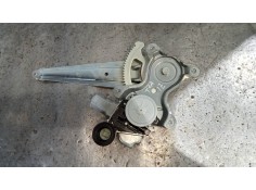 Recambio de elevalunas trasero izquierdo para toyota land cruiser (j15) basis referencia OEM IAM 8571060330 0620203480 5P