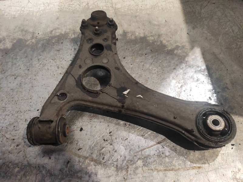 Recambio de brazo suspension inferior delantero derecho para mercedes vaneo (w414) furgoneta compacta cdi (414.700) referencia O