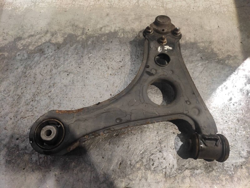 Recambio de brazo suspension inferior delantero izquierdo para mercedes vaneo (w414) furgoneta compacta cdi (414.700) referencia
