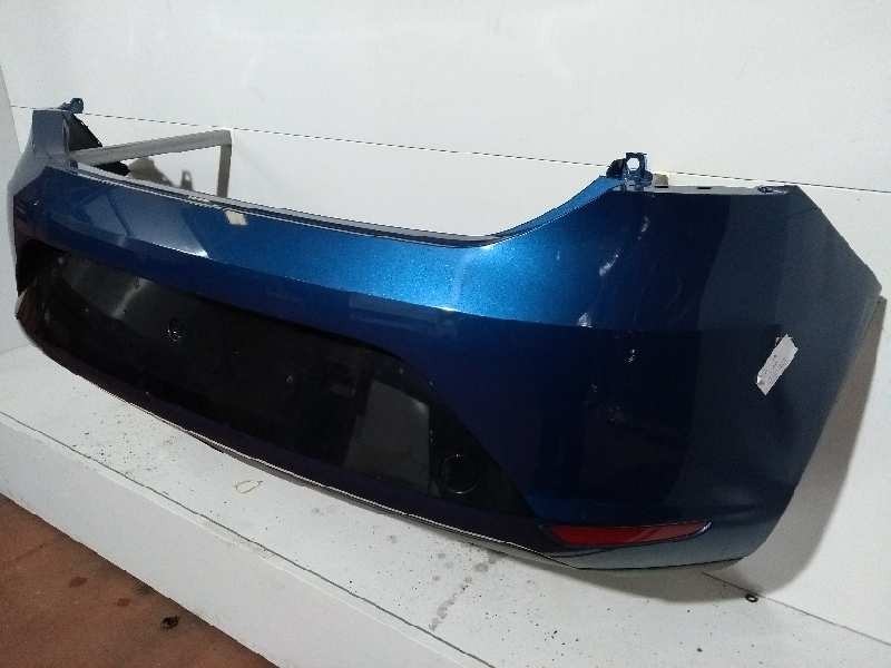 Recambio de paragolpes trasero para seat leon (5f1) style referencia OEM IAM   