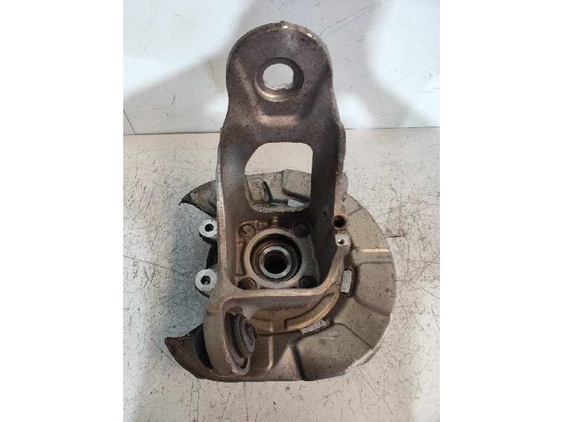 Recambio de mangueta trasera izquierda para bmw x5 (e70) xdrive40d referencia OEM IAM 6770983  