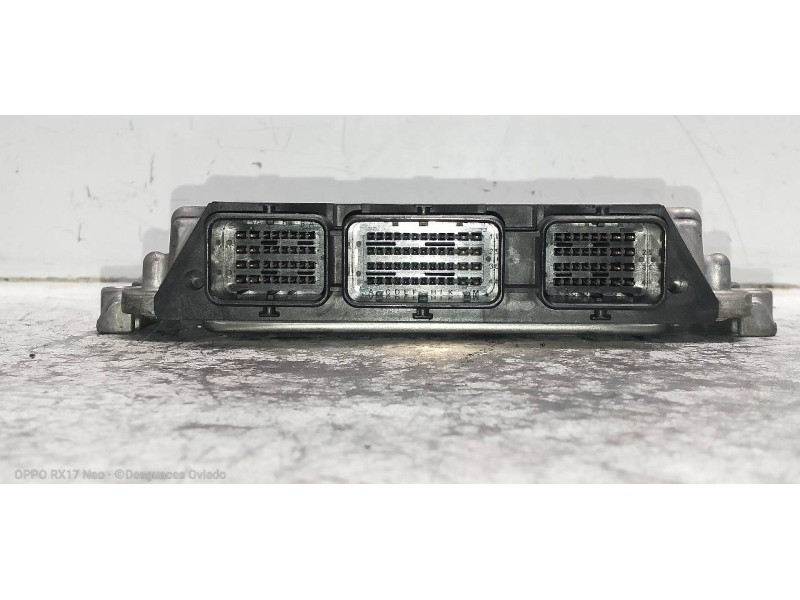 Recambio de centralita motor uce para peugeot 206+ básico referencia OEM IAM 0281012526 9666579080 9657699480