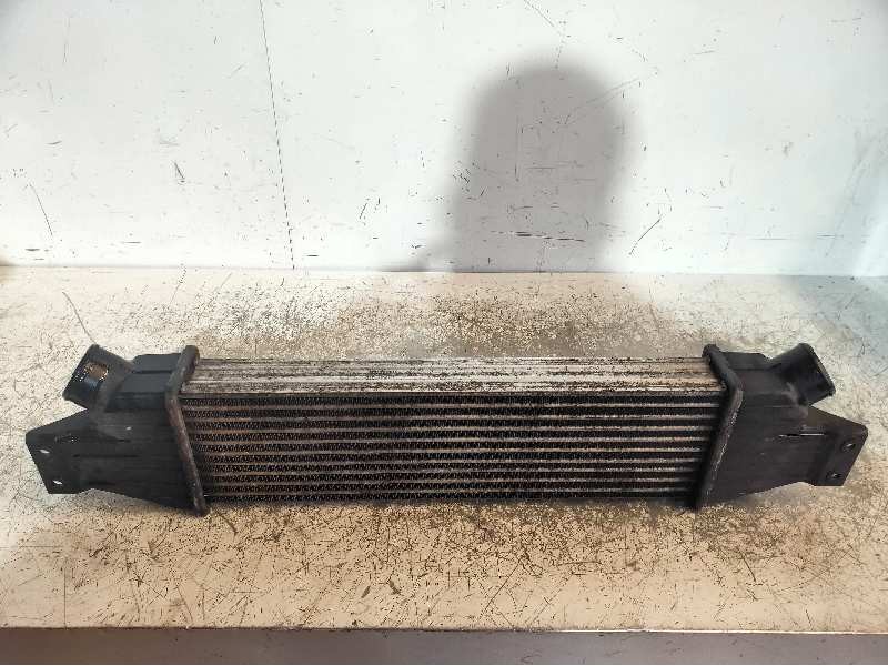 Recambio de intercooler para ssangyong rodius xdi referencia OEM IAM 10023710 21050MCR 
