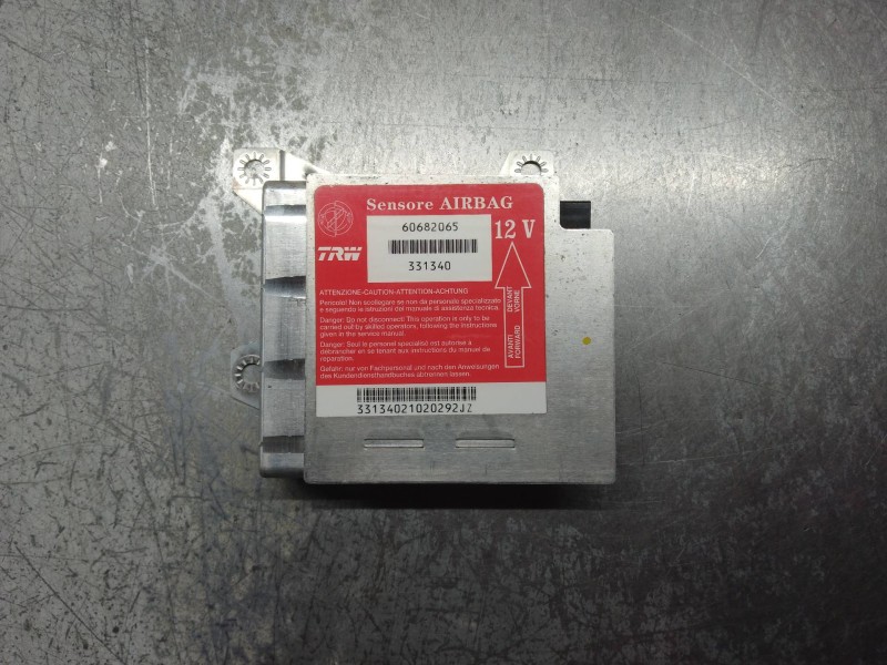 Recambio de centralita airbag para lancia thesis (115) 2.4 jtd executive referencia OEM IAM 60682065 331340 