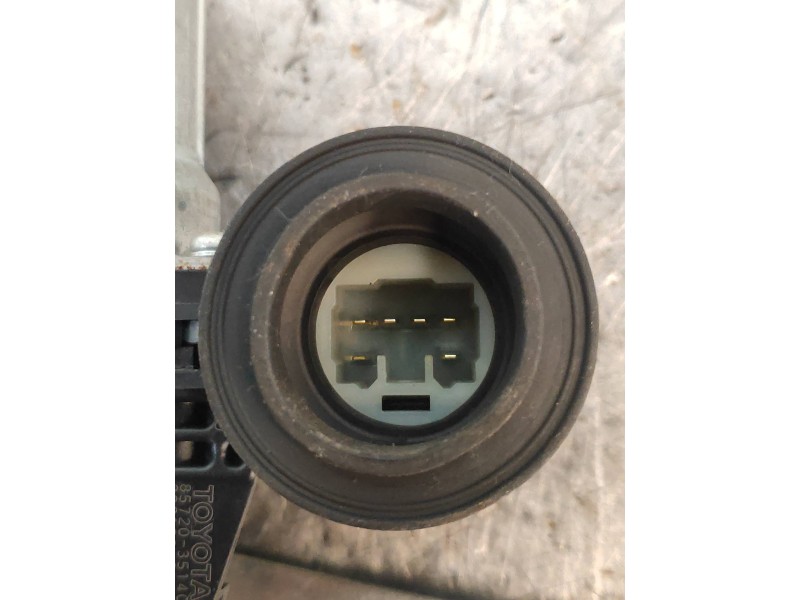 Recambio de elevalunas trasero derecho para toyota corolla (e15) luna referencia OEM IAM   
