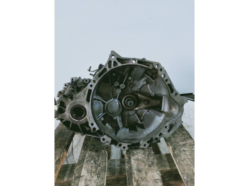 Recambio de caja cambios para toyota yaris (ncp1/nlp1/scp1) 1.3 linea luna referencia OEM IAM Y00907588  5V