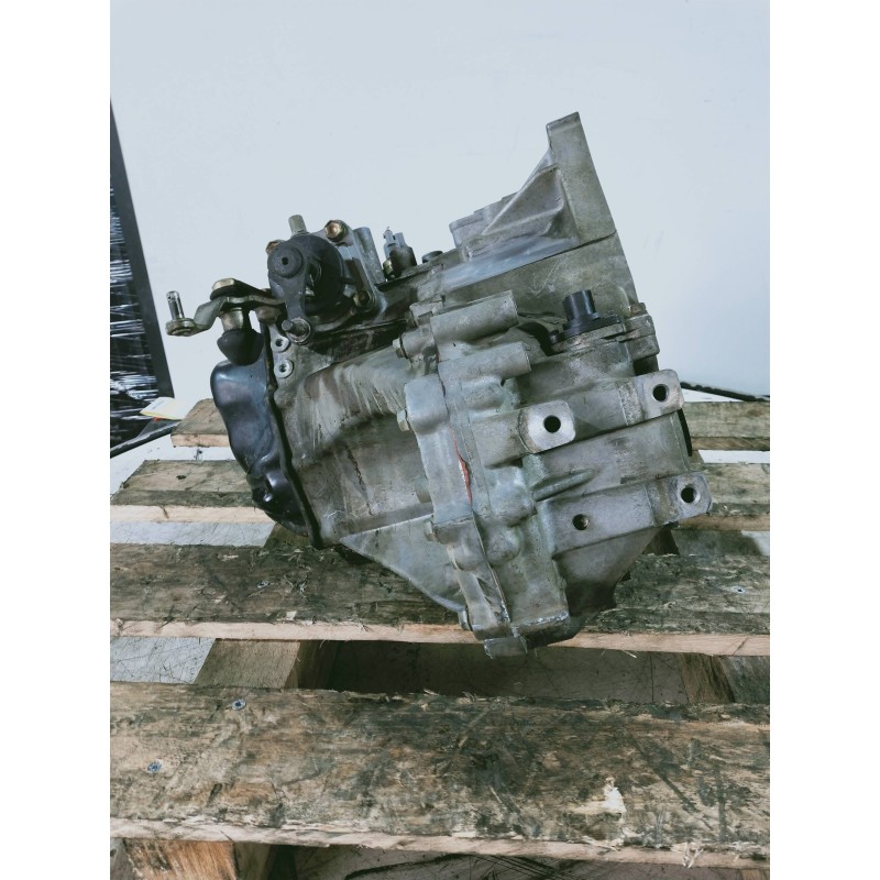 Recambio de caja cambios para toyota yaris (ncp1/nlp1/scp1) 1.3 linea luna referencia OEM IAM Y00907588  5V